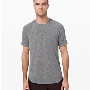 Lululemon short sleeve